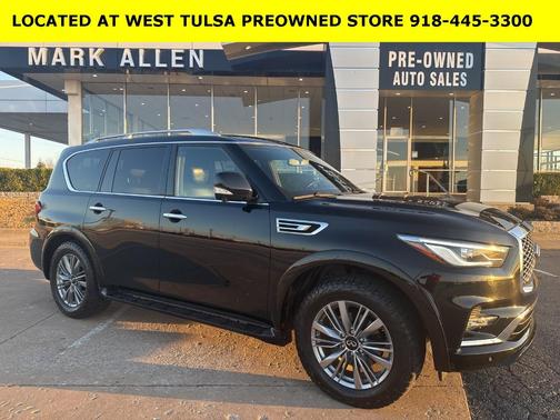 2021 INFINITI QX80 Luxe