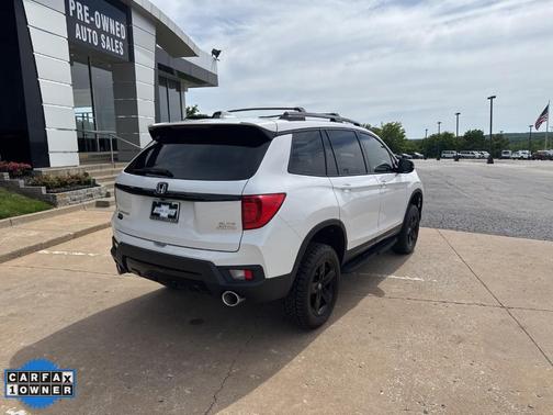 2023 Honda Passport Elite