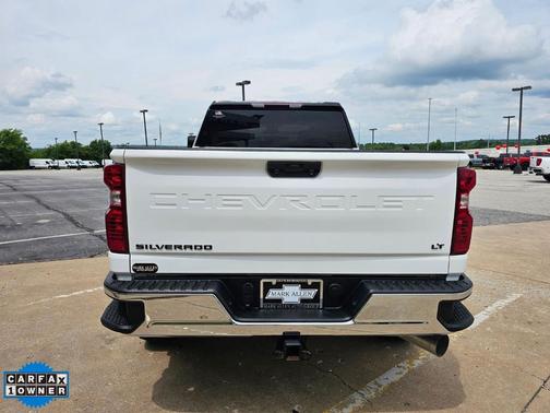 Summit White 2024 Chevrolet Silverado 2500 LT