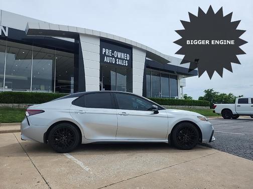 2021 Toyota Camry XSE V6