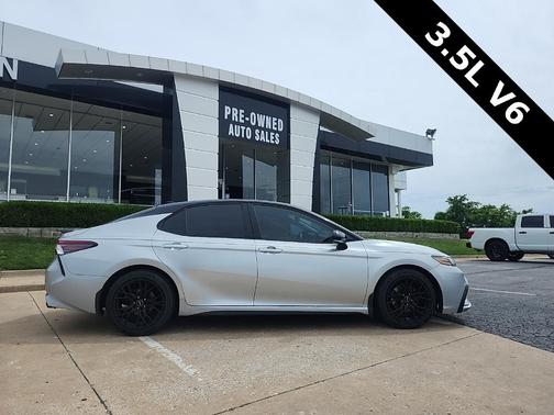 2021 Toyota Camry XSE V6
