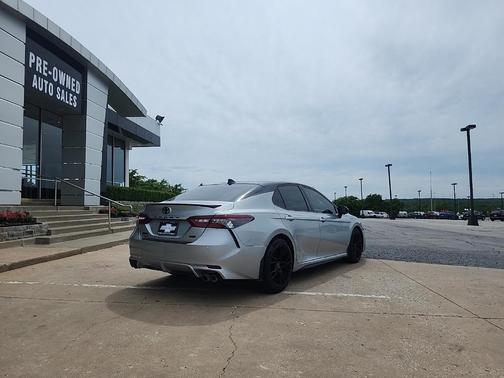 2021 Toyota Camry XSE V6