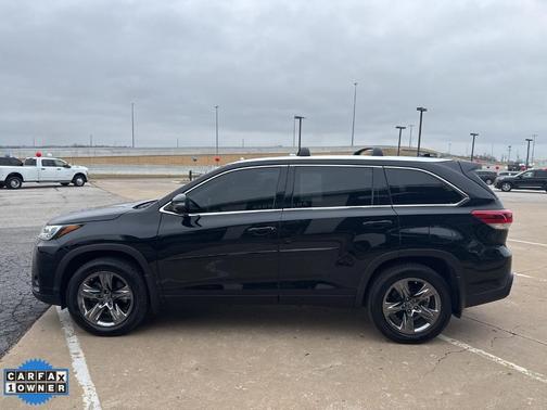 2019 Toyota Highlander Limited Platinum
