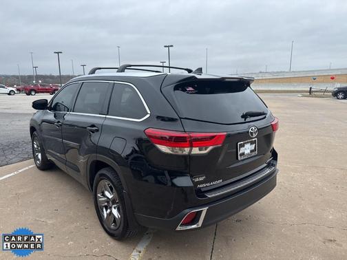 2019 Toyota Highlander Limited Platinum