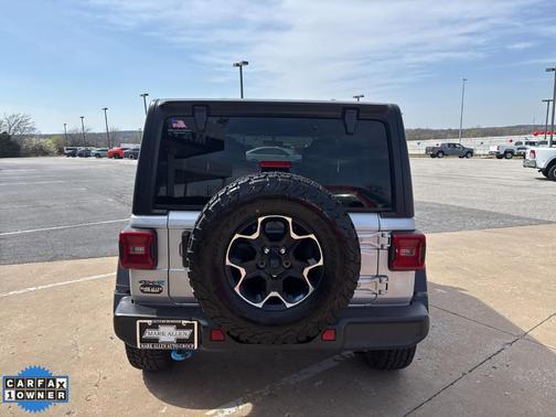 Silver Zynith Clearcoat 2023 Jeep Wrangler 4xe Rubicon