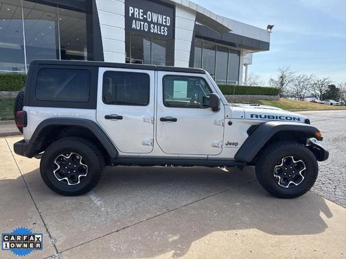 Silver Zynith Clearcoat 2023 Jeep Wrangler 4xe Rubicon