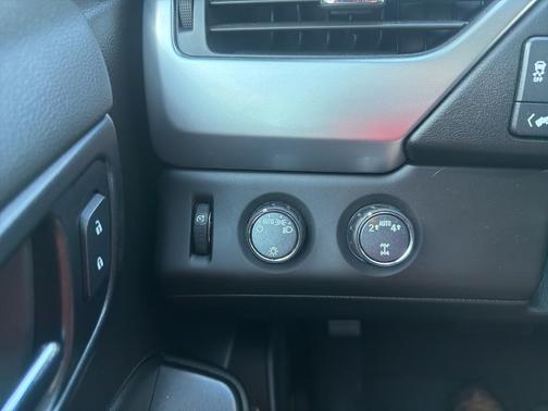 2020 Chevrolet Suburban LT