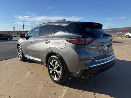 2023 Nissan Murano SV