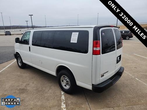 2020 Chevrolet Express 2500 LS