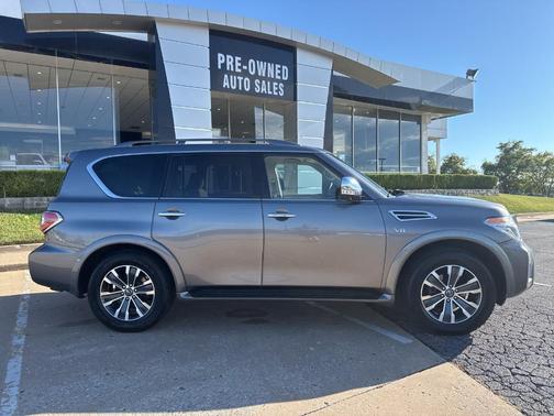 2017 Nissan Armada SL