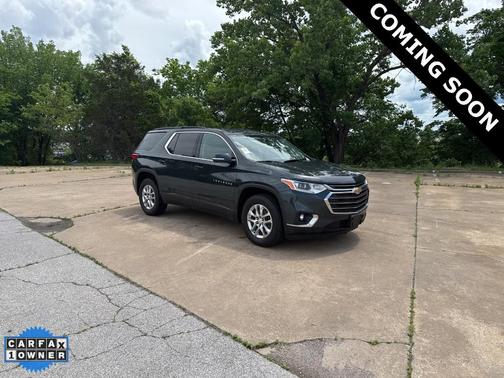 2020 Chevrolet Traverse LT Cloth