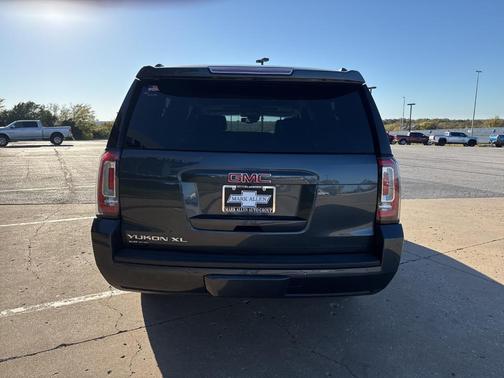 2019 GMC Yukon XL SLT