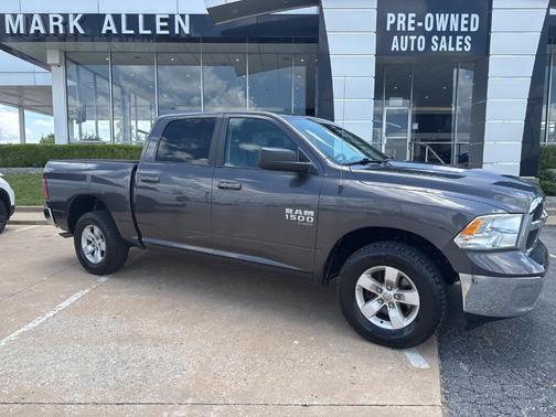 2021 RAM 1500 Classic SLT