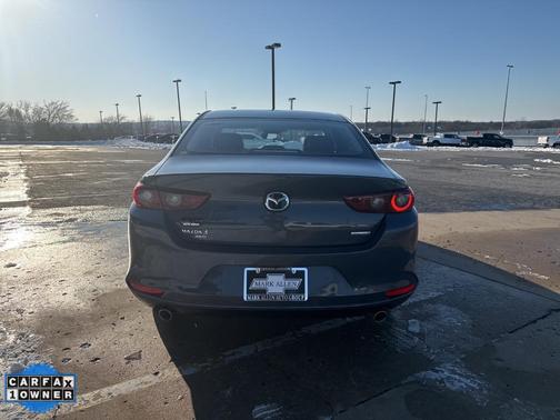 2024 Mazda Mazda3 2.5 S Carbon Edition