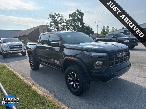 2023 GMC Canyon AT4X
