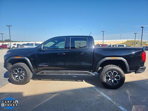 2023 GMC Canyon AT4X