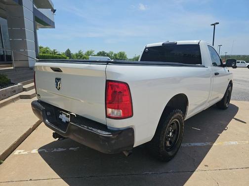 Bright White Clearcoat 2016 RAM 1500 Tradesman