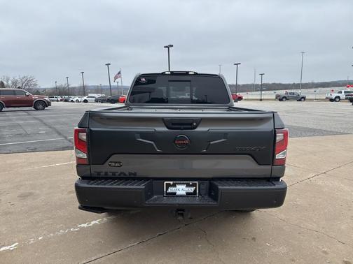 2021 Nissan Titan PRO-4X