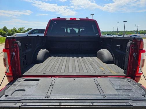 Rapid Red Metallic Tinted Clearcoat 2022 Ford F-150 King Ranch