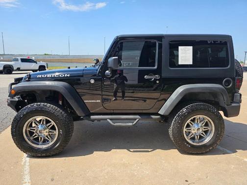 Black Clearcoat 2013 Jeep Wrangler Rubicon