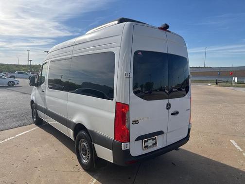 2024 Mercedes-Benz Sprinter 2500 144 WB Standard Roof Passenger