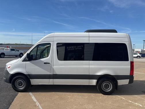 2024 Mercedes-Benz Sprinter 2500 144 WB Standard Roof Passenger