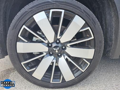 Labrador Black Pearl 2025 Mitsubishi Outlander SEL