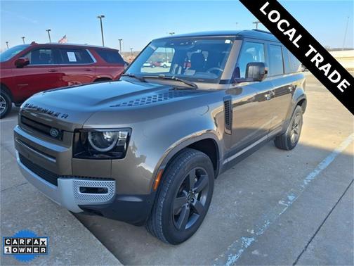 2020 Land Rover Defender 110 SE