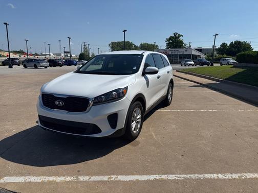 2020 Kia Sorento LX