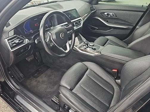 2020 BMW 330 i