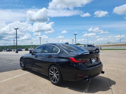 2020 BMW 330 i