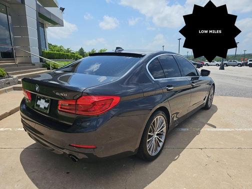 Dark Graphite Metallic 2017 BMW 530 i