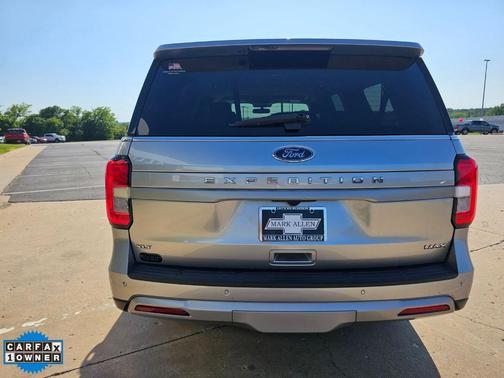 Silver Metallic 2024 Ford Expedition Max XLT