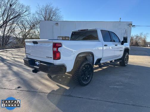 2022 Chevrolet Silverado 2500 Custom