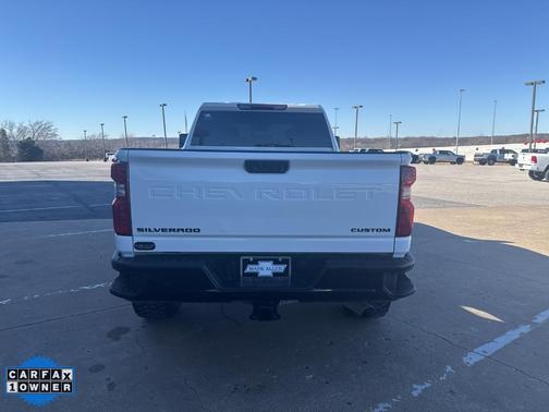 2022 Chevrolet Silverado 2500 Custom