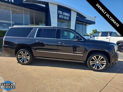 Carbon Black Metallic 2020 GMC Yukon XL Denali