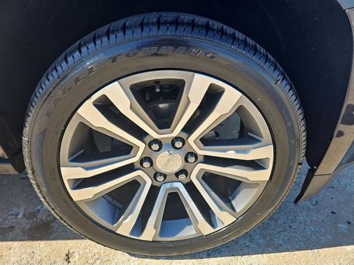 Carbon Black Metallic 2020 GMC Yukon XL Denali