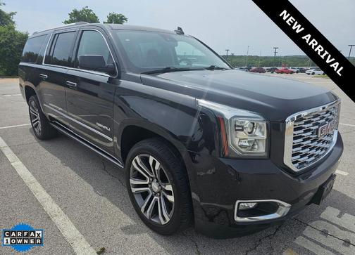 Carbon Black Metallic 2020 GMC Yukon XL Denali