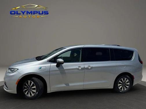Silver 2023 Chrysler Pacifica Hybrid Touring L