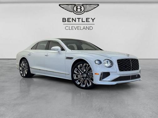 Arctica 2026 Bentley Flying Spur MULLINER