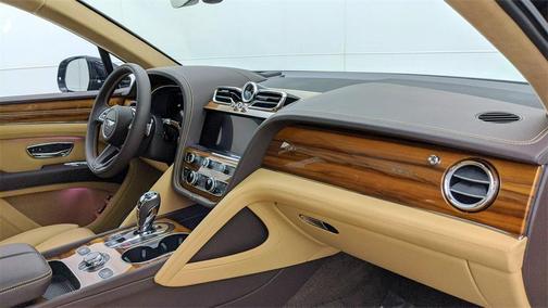 2024 Bentley Bentayga Hybrid V6