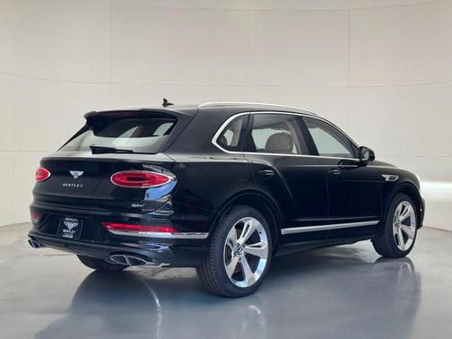 2024 Bentley Bentayga Hybrid V6