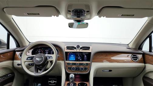 2025 Bentley Bentayga V8