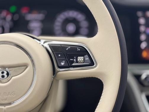 2025 Bentley Flying Spur Speed