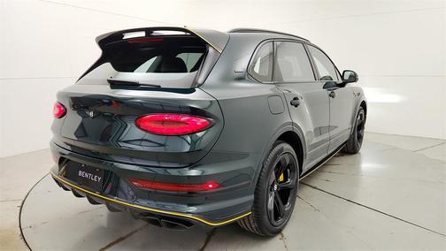 2025 Bentley Bentayga V8