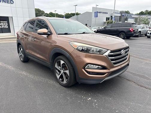 Mojave Sand 2016 Hyundai TUCSON Limited
