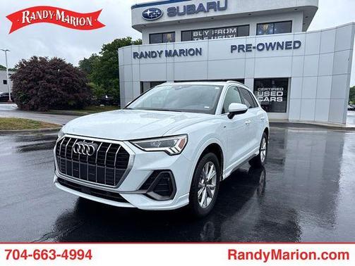 Glacier White Metallic 2025 Audi Q3 45 S line Premium