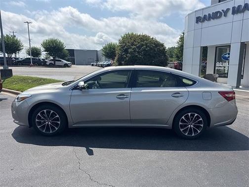 2018 Toyota Avalon XLE Premium
