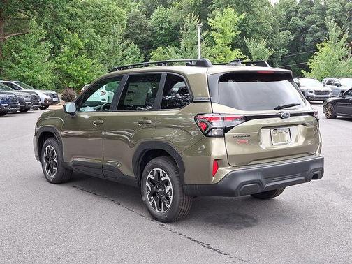 Autumn Green Metallic 2026 Subaru Forester Premium
