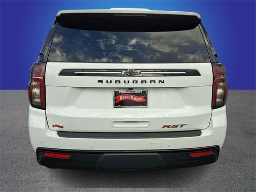 2024 Chevrolet Suburban RST